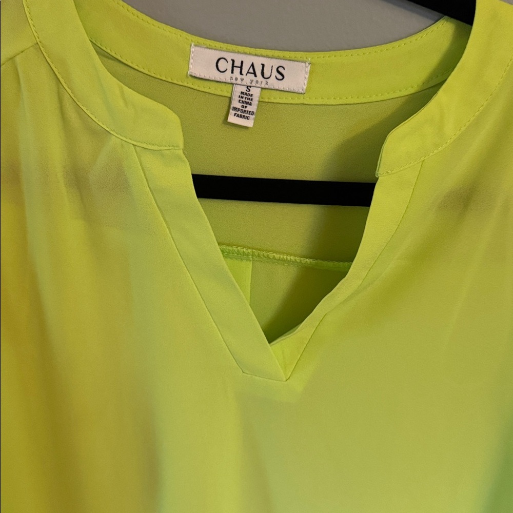 Chaus Bright Lime Top